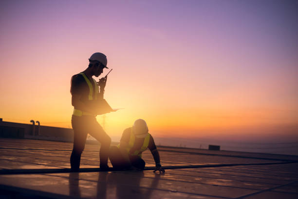 Best Best Roofing Contractors  in Carlton, OR
